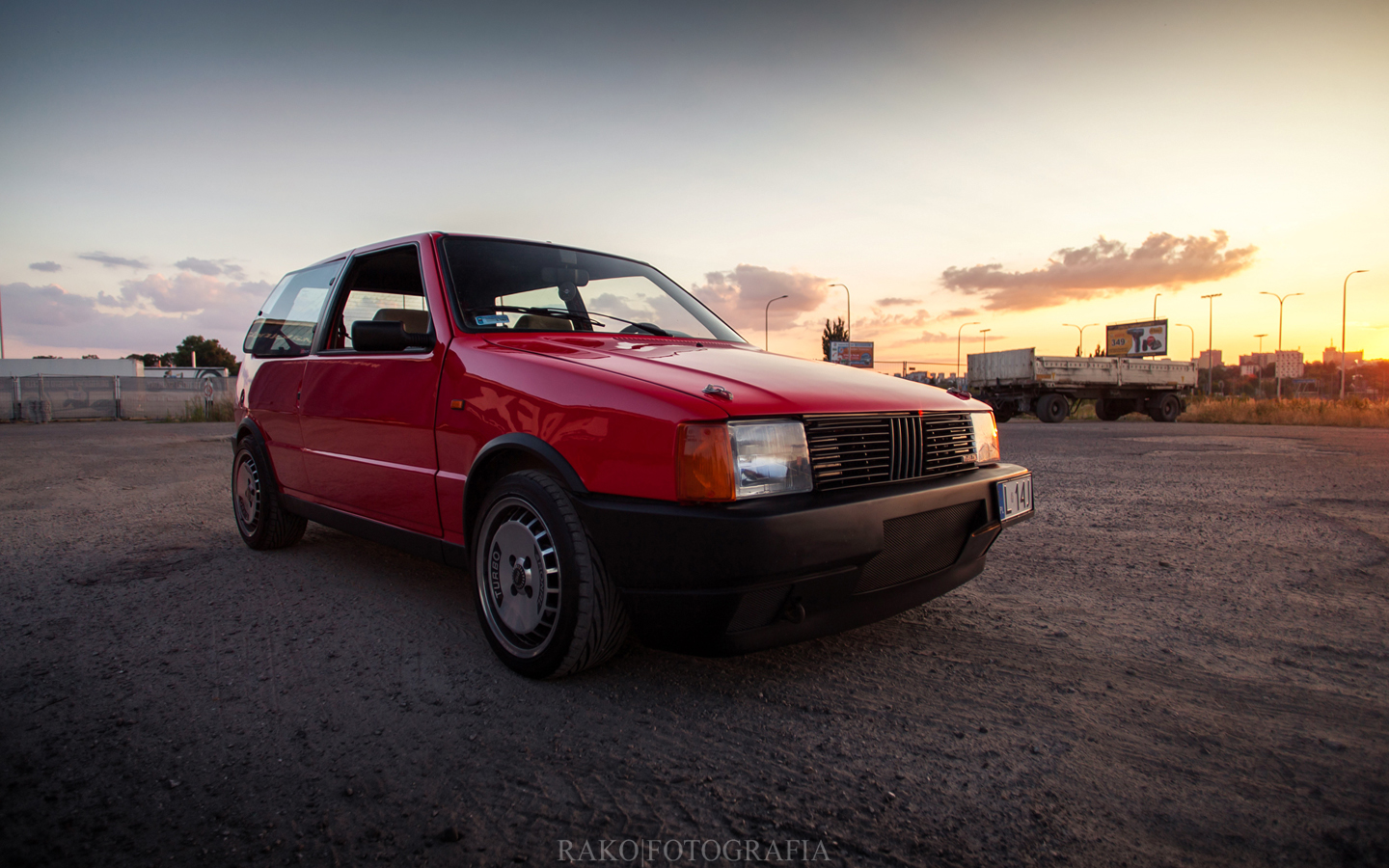 Fiat Uno jego miłość. Jak rocznik 1985 dostał nowe życie