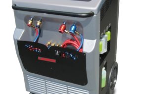 Nowy model urządzenia do obsługi układu klimatyzacji (R134a i R1234yf) firmy LAUNCH