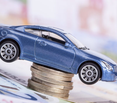 Samochód w firmie – leasing czy wynajem?