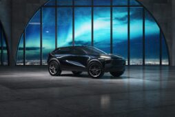 Axalta ogłasza Samochodowy Kolor Roku 2024 – Starry Night