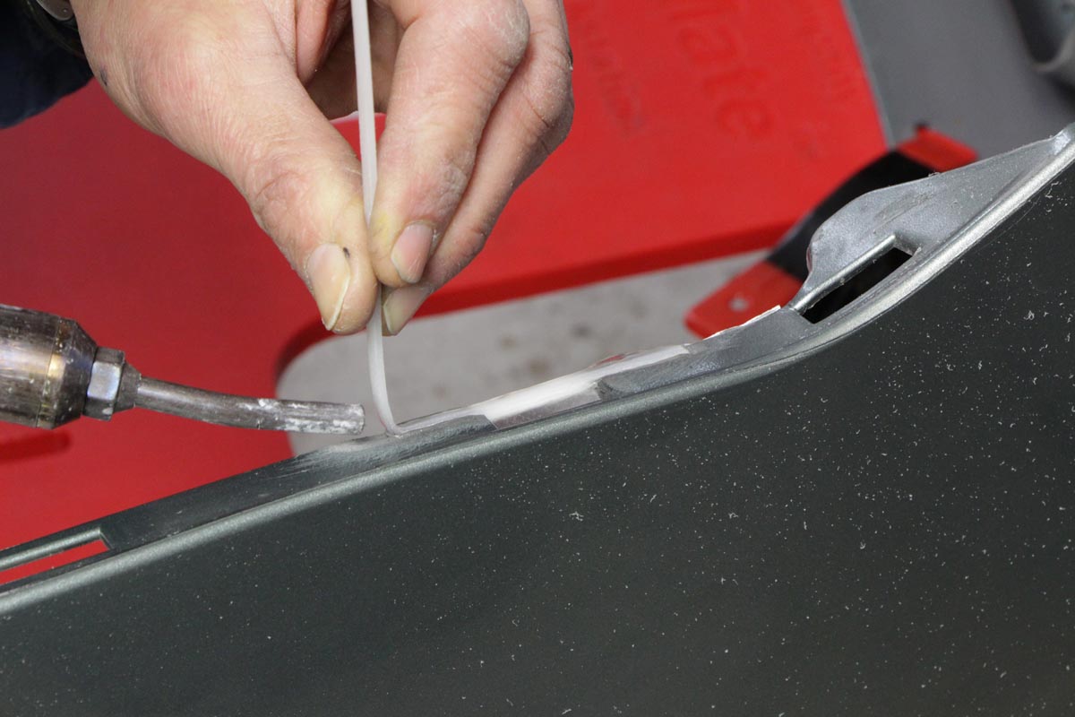 Naprawa oraz identyfikacja elementów z tworzyw sztucznych cz.1. Naprawa oraz identyfikacja elementów z tworzyw sztucznych cz.1.