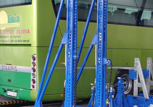 NAPRAWY POWYPADKOWE – KOMPATYBILNA ALTERNATYWA