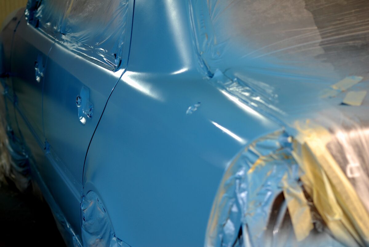 Grubość powłoki lakierowej – parametr, o którym dyskutujemy Grubość powłoki lakierowej – parametr, o którym dyskutujemy