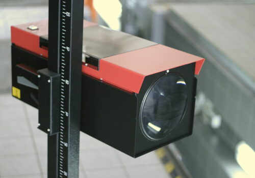 Urządzenia do kontroli świateł pojazdów samochodowych