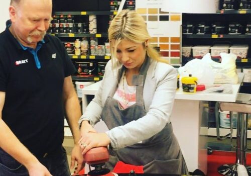 Specjalista od lśniących aut Specjalista od lśniących aut