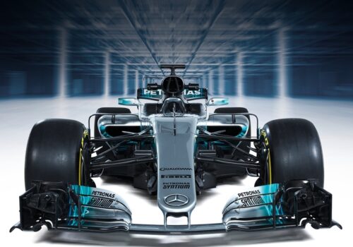 Axalta Coating Systems i Mercedes-AMG Petronas Motorsport świętują zwycięstwo w Grand Prix Chin