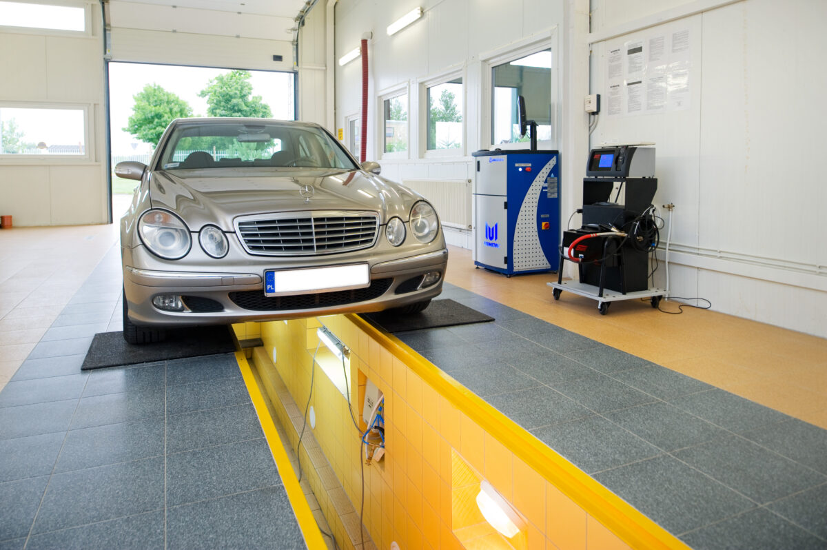 Oświetlenie warsztatu Oświetlenie warsztatu