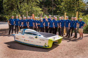 Zespół Punch Powertrain Solar Team weźmie udział w Bridgestone World Solar Challenge w barwach od marki Cromax