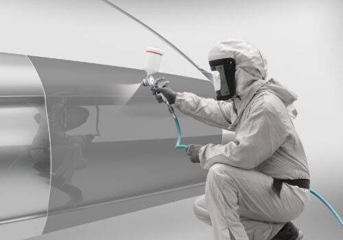 Praktyczne wskazówki od marki Standox: renowacja lakierów z efektem płynnego metalu Praktyczne wskazówki od marki Standox: renowacja lakierów z efektem płynnego metalu