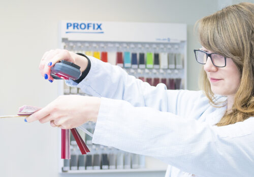 Kopia lepsza od oryginału – lakiernictwo renowacyjne Kopia lepsza od oryginału – lakiernictwo renowacyjne