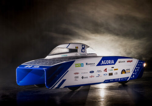 Cromax pomaga zespołowi Agoria Solar Team przygotować się do wyścigu  Bridgestone World Solar Challenge 2019