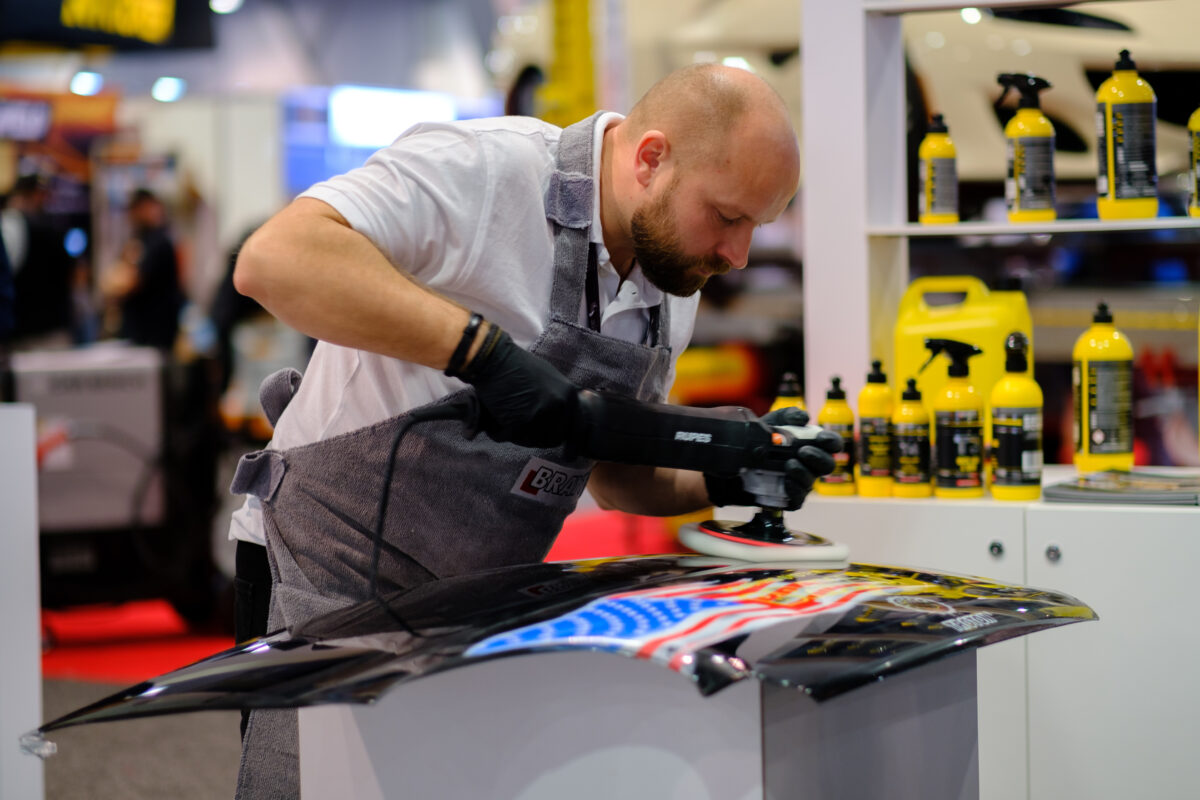 Polerowanie – czyli usuwanie wtrąceń i nierówności Polerowanie – czyli usuwanie wtrąceń i nierówności