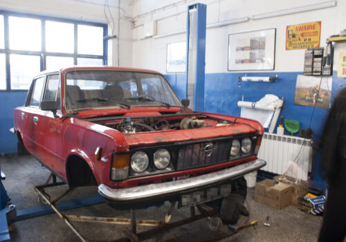 Po nowelizacji prawa kierowców ogarnął popłoch. Straszakiem stało się nawet 1000 kary za nieterminową rejestrację kupionego auta Po nowelizacji prawa kierowców ogarnął popłoch. Straszakiem stało się nawet 1000 kary za nieterminową rejestrację kupionego auta