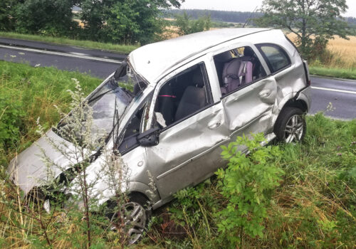 Likwidacja szkód komunikacyjnych: masowe spory konsumentów i serwisów z praktyką narzucania stawek „rynkowych” przez Towarzystwa Ubezpieczeniowe Likwidacja szkód komunikacyjnych: masowe spory konsumentów i serwisów z praktyką narzucania stawek „rynkowych” przez Towarzystwa Ubezpieczeniowe