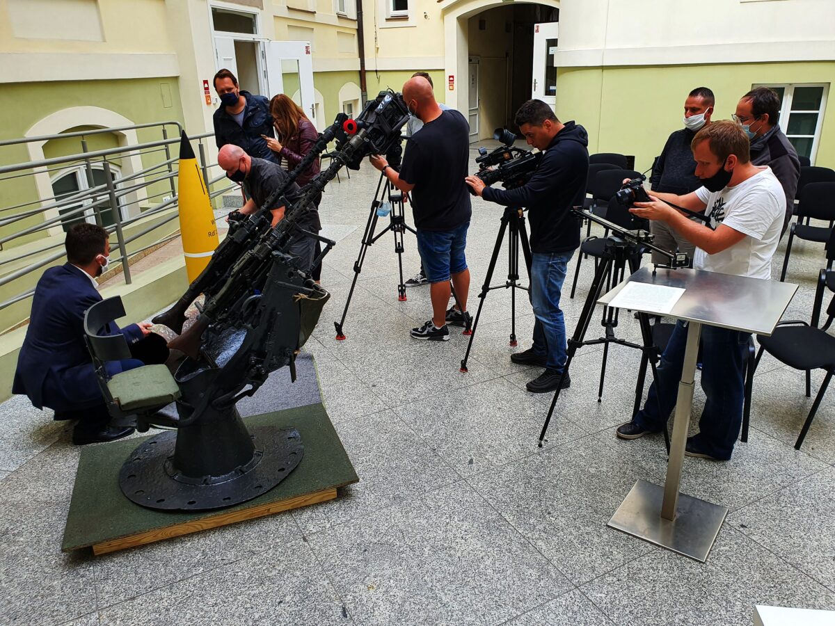 Zestaw przeciwlotniczy prosto z dna Odry Zestaw przeciwlotniczy prosto z dna Odry