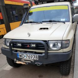 Powloki lakierowe samochodow terenowych