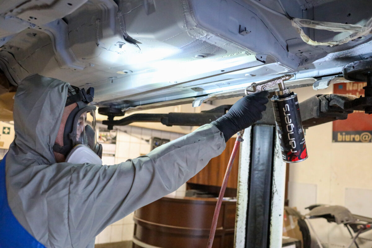 Jak Honda marzeń pojechała na konserwację podwozia Jak Honda marzeń pojechała na konserwację podwozia