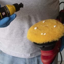 Autodetailling w garazu