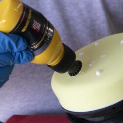 Autodetailling w garazu