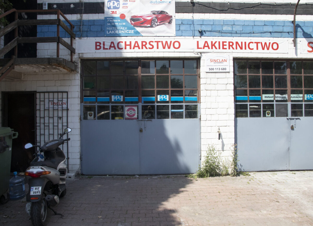 Jak wygląda codzienna praca w warsztacie blacharsko-lakierniczym?