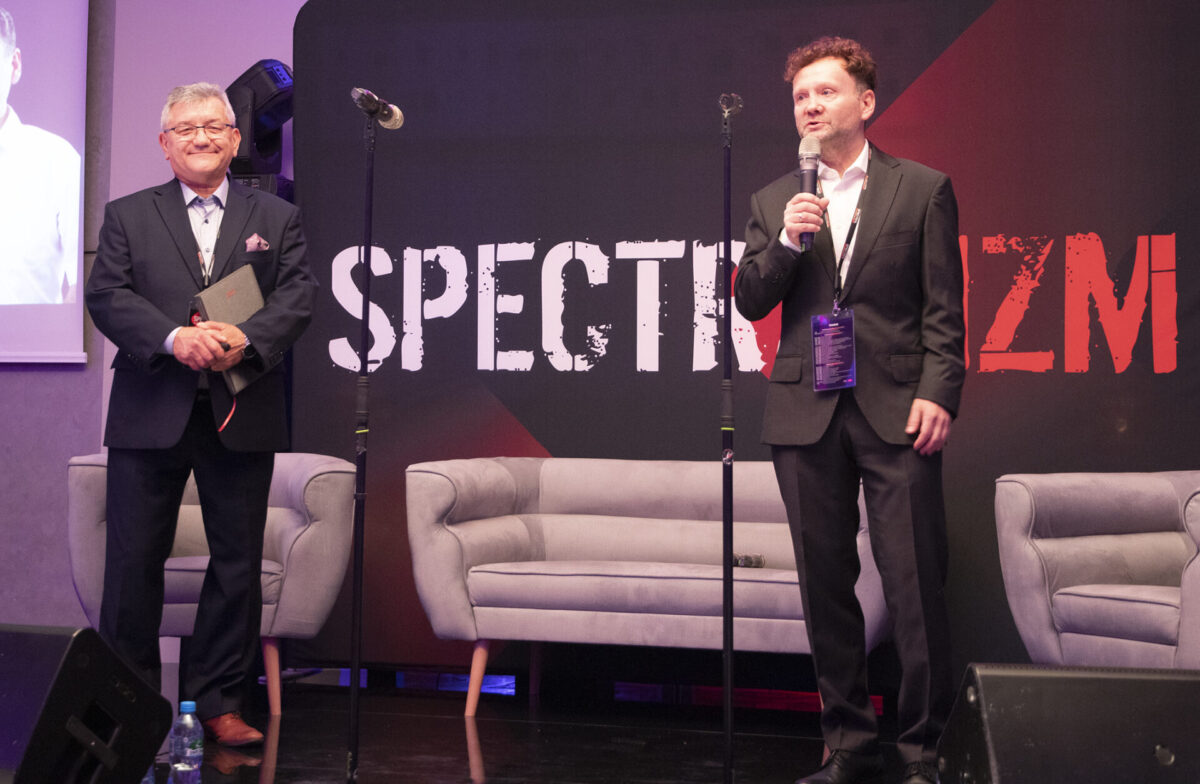 SPECTRAL I SPECTRALIZM SPECTRAL I SPECTRALIZM