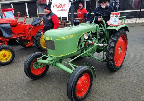 Z Bawarii na polskie pola, a potem do Koszalina,  czyli Fendt Dieselross F12 Z Bawarii na polskie pola, a potem do Koszalina,  czyli Fendt Dieselross F12