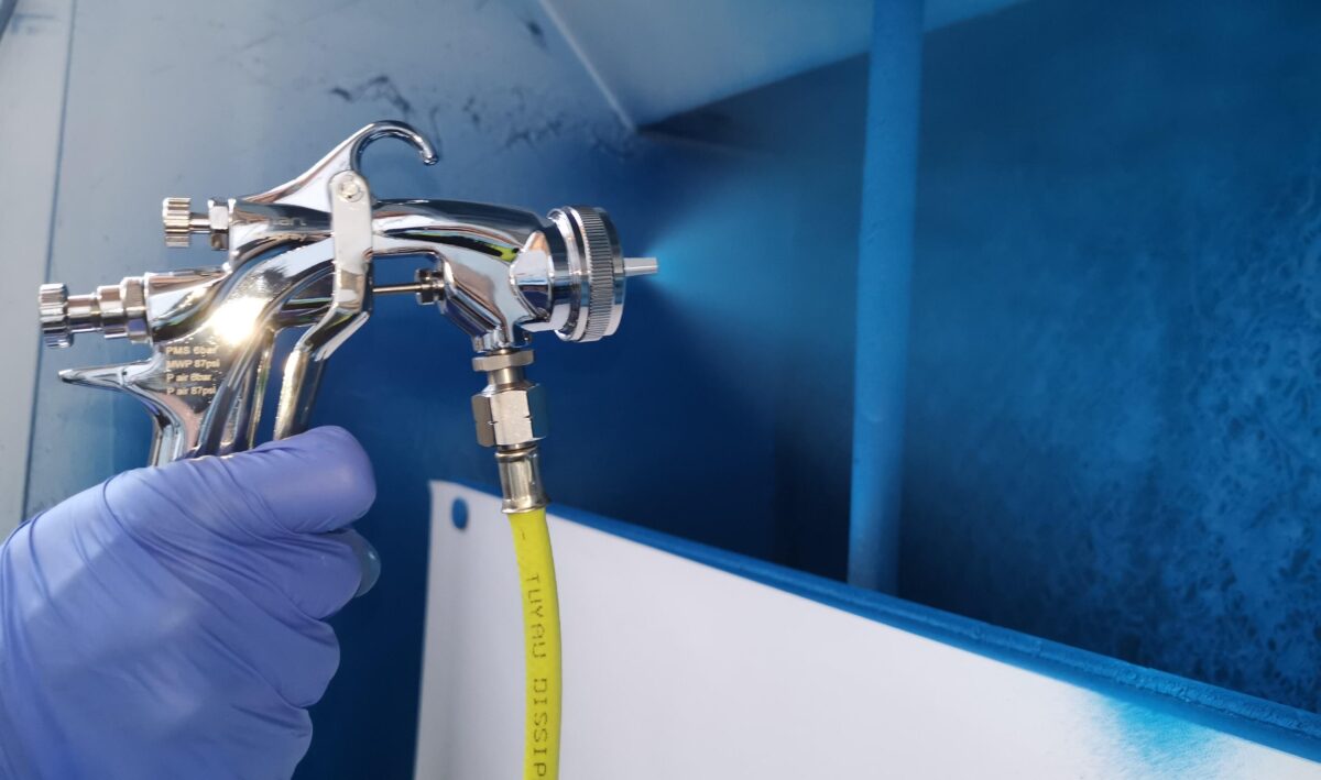 Malowanie bez problemów i wysiłku – pompy membranowe, zbiorniki ciśnieniowe i pistolety firmy Sames Malowanie bez problemów i wysiłku – pompy membranowe, zbiorniki ciśnieniowe i pistolety firmy Sames