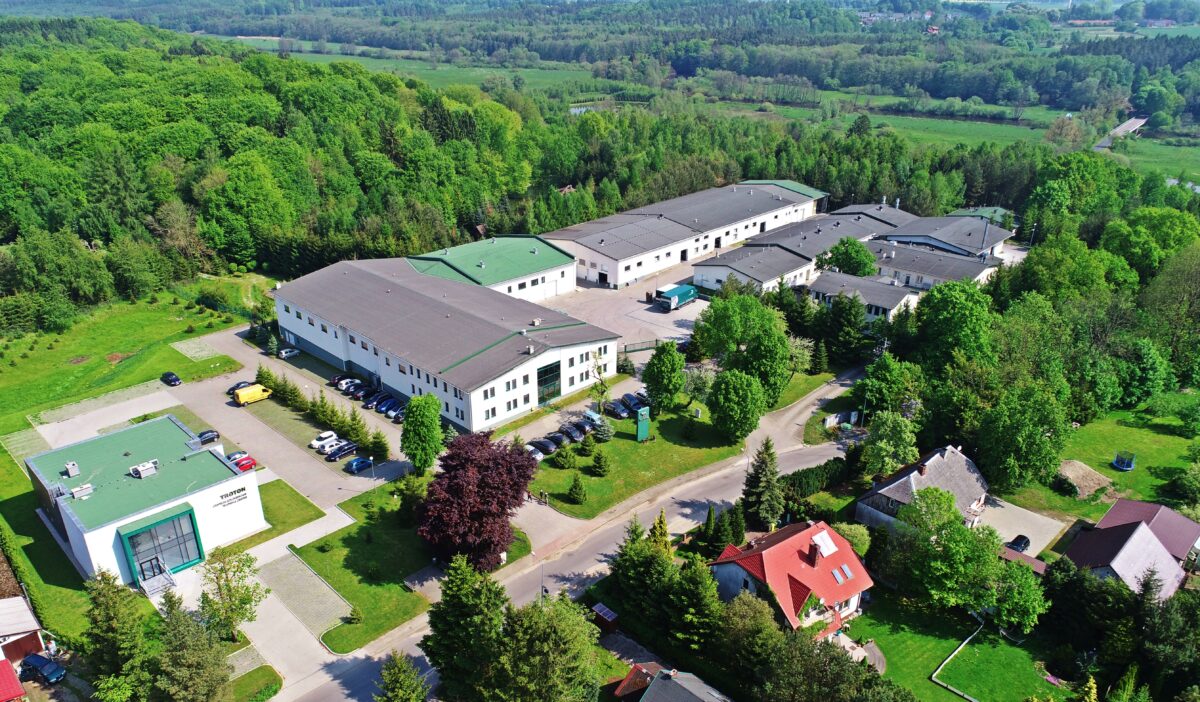 TROTON – zrównoważony rozwój z szacunkiem dla środowiska naturalnego i lokalnej wspólnoty TROTON – zrównoważony rozwój z szacunkiem dla środowiska naturalnego i lokalnej wspólnoty