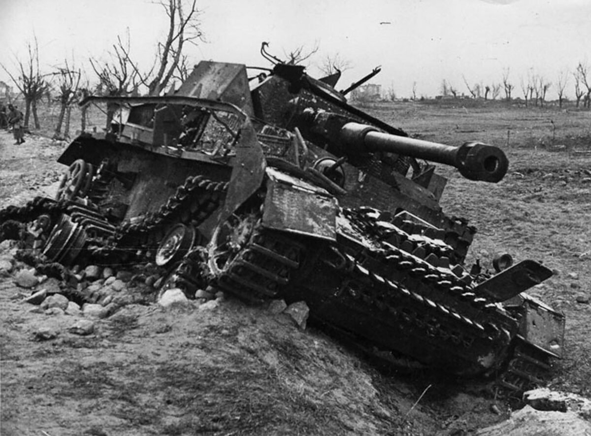 Pz.Kpfw. IV z Kluczewa: sensacyjne wydobycie i reaktywacja unikatowego czołgu
