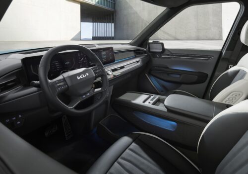 AkzoNobel wykorzystuje żywicę rzepakową i sosnową do stworzenia pierwszej bio-powłoki wewnętrznej dla KIA Motors