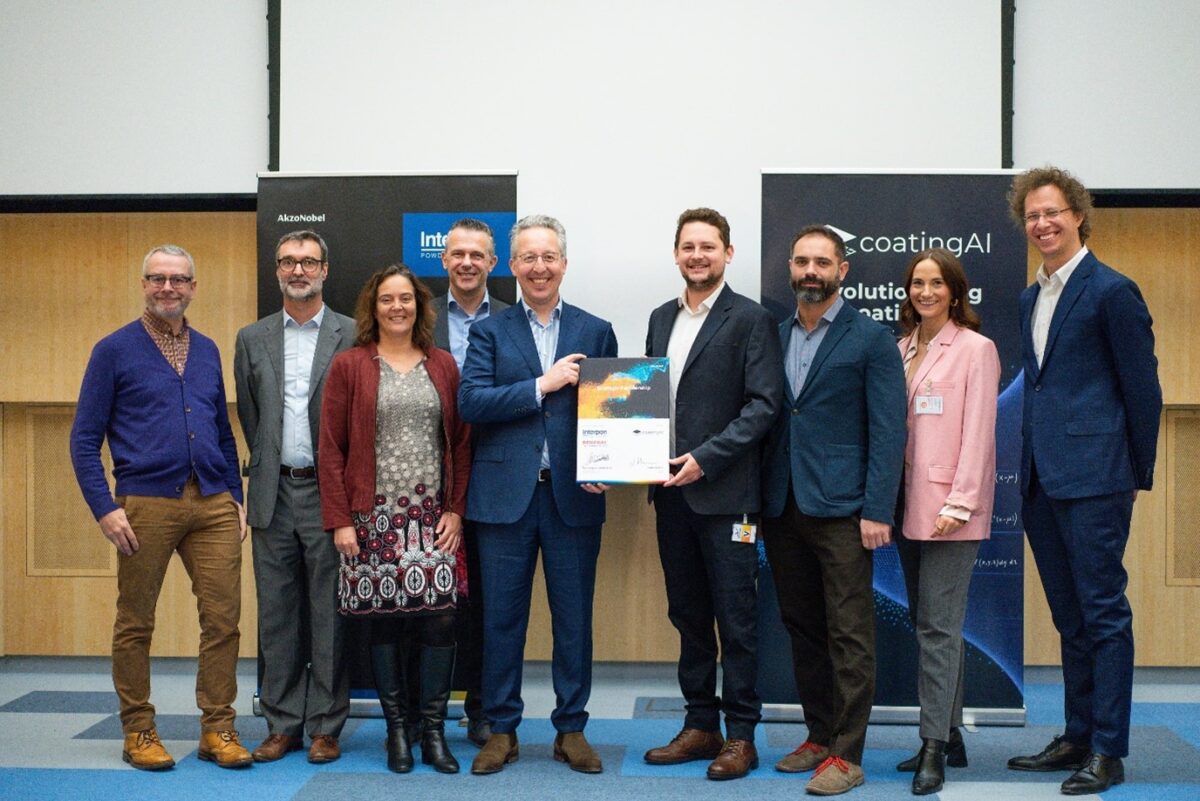 AkzoNobel Powder Coatings współpracuje z coatingAI, aby odkrywać nowe granice w zakresie zrównoważonego rozwoju