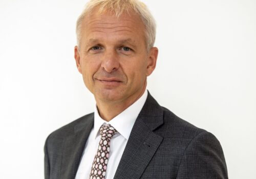 AkzoNobel osiąga solidne wyniki za cały rok 2023, zaś IV kwartał potwierdza pozytywną dynamikę wzrostu marży i delewarowania, które będą kontynuowane w 2024 r.