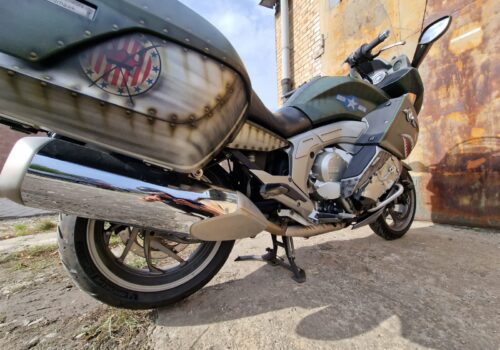 Opowieść o Dywizjonie 303 na bardzo dobrym motocyklu Opowieść o Dywizjonie 303 na bardzo dobrym motocyklu