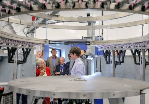 Pierwszy na świecie ośrodek testowania łopat turbinowych Pierwszy na świecie ośrodek testowania łopat turbinowych