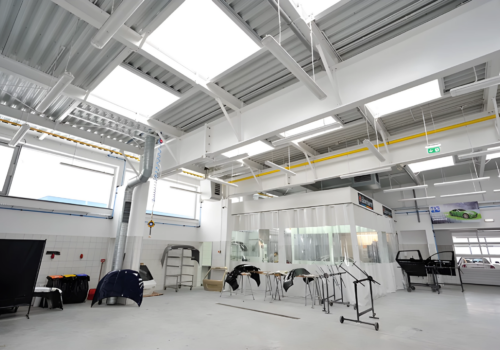 Otwierasz warsztat samochodowy? Pamiętaj o przepisach BHP Otwierasz warsztat samochodowy? Pamiętaj o przepisach BHP