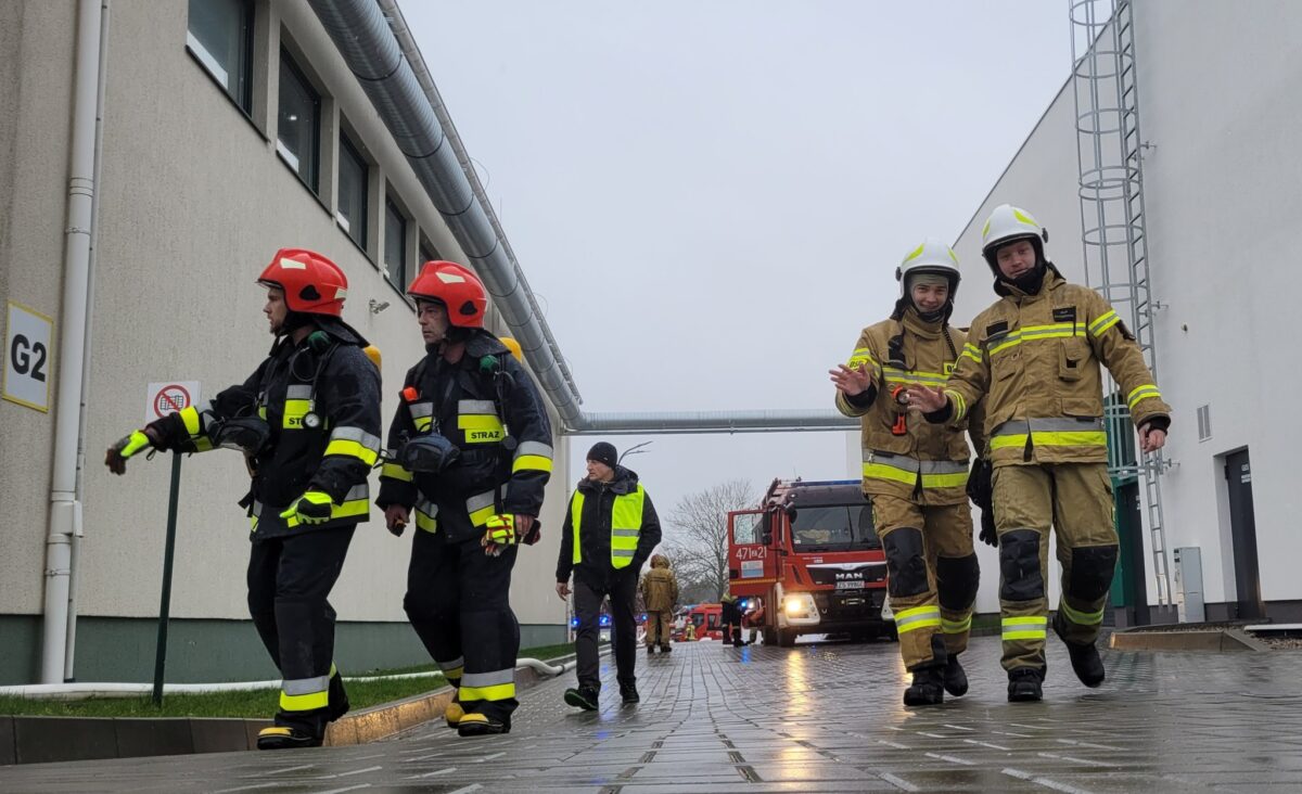 Bezpieczeństwo przede wszystkim – ćwiczenia przeciwpożarowe w TROTON