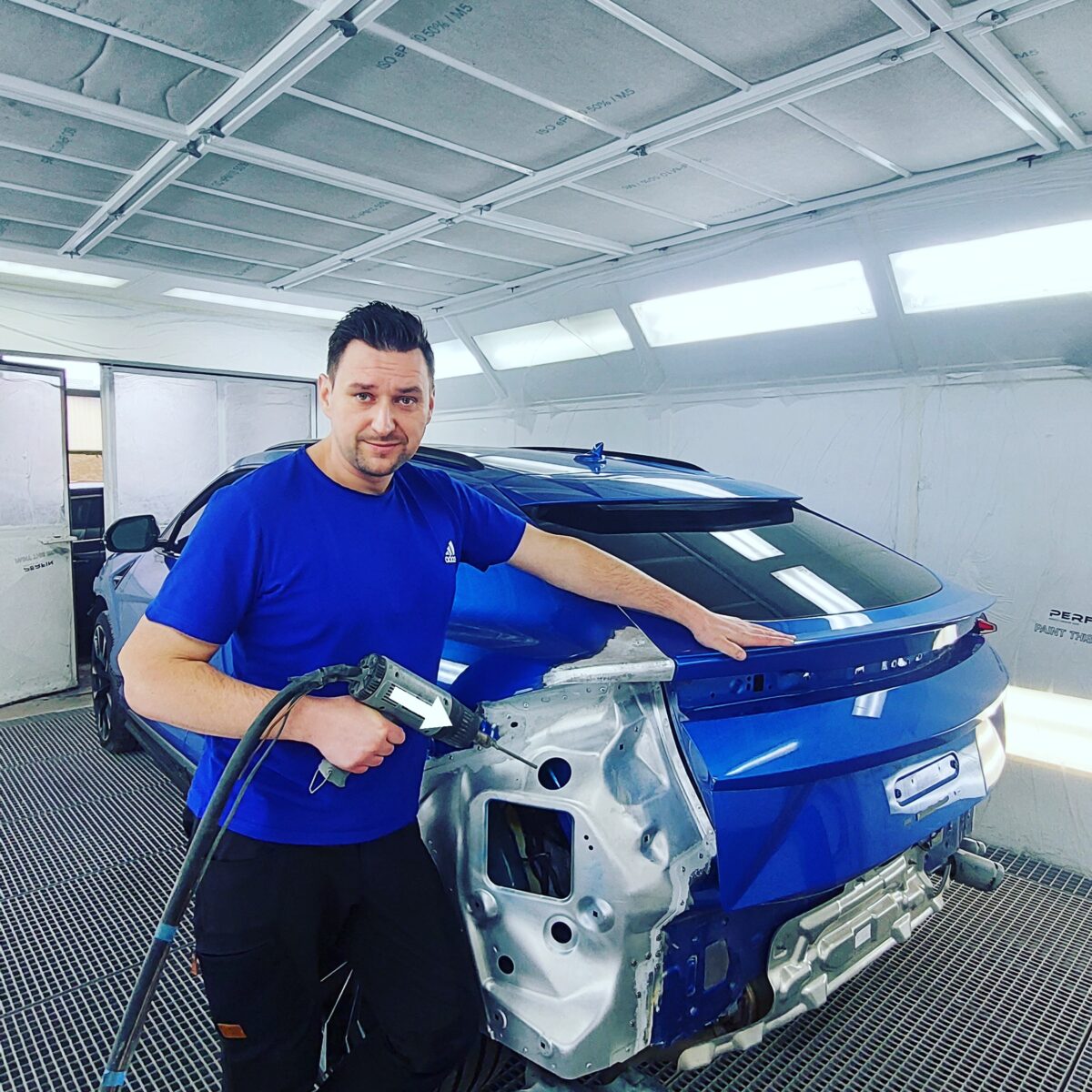 Tomasz Wenta i jego Autoaktywni. Historia sukcesu z naszym Lakiernikiem w tle