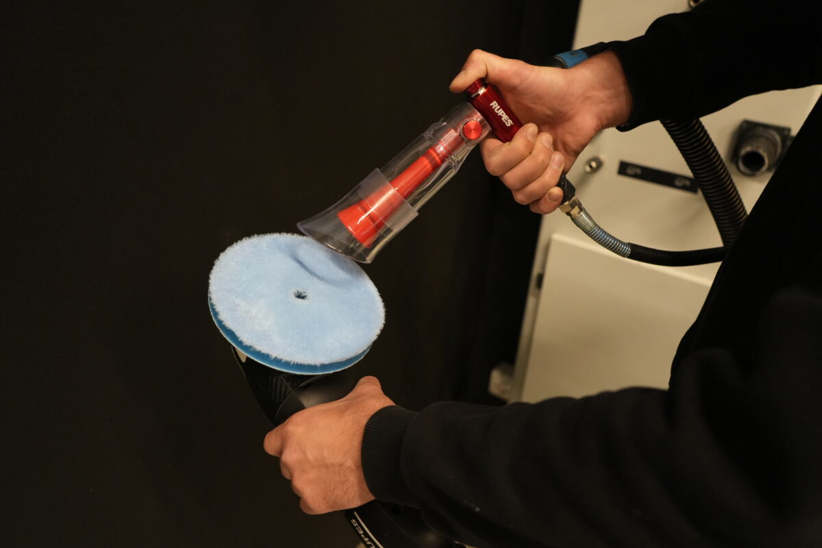 Maksymalna wydajność polerowania? Postaw na RUPES AirJet Pad Cleaner! Maksymalna wydajność polerowania? Postaw na RUPES AirJet Pad Cleaner!