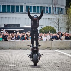 POZNAŃ MOTOR SHOW FOTOBUENO () min