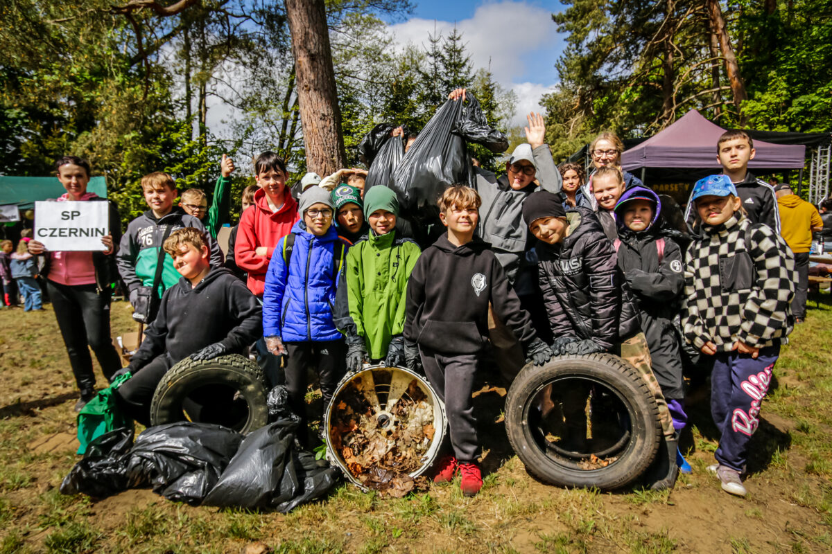 Troton i Klub Gaja ponownie jednoczą siły dla Parsęty – relacja z Wielkiego Sprzątania 2025 Troton i Klub Gaja ponownie jednoczą siły dla Parsęty – relacja z Wielkiego Sprzątania 2025