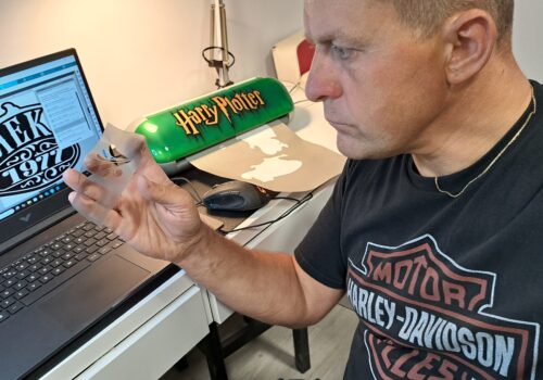 Jak wykorzystać ploter Silhouette Portrait do tworzenia szablonów w aerografii Jak wykorzystać ploter Silhouette Portrait do tworzenia szablonów w aerografii