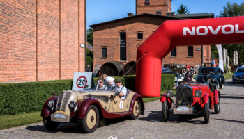 Classica Mierzęcin 2025 – elegancja klasyków i klimat vintage w pałacowej scenerii