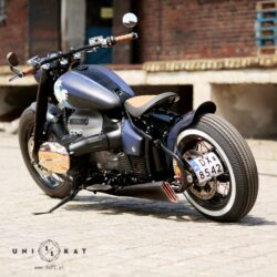 UnikatRGreatWaveDOCKsq