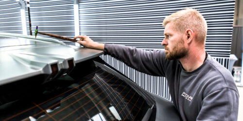 Kiedy grad niszczy auta, oni przywracają je do życia. Tak działa PDR Team Polska Kiedy grad niszczy auta, oni przywracają je do życia. Tak działa PDR Team Polska