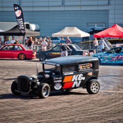 RETRO MOTOR SHOW FOTOBUENO () min