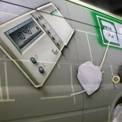 Elektronika w zieleniach airbrush Lakiernik