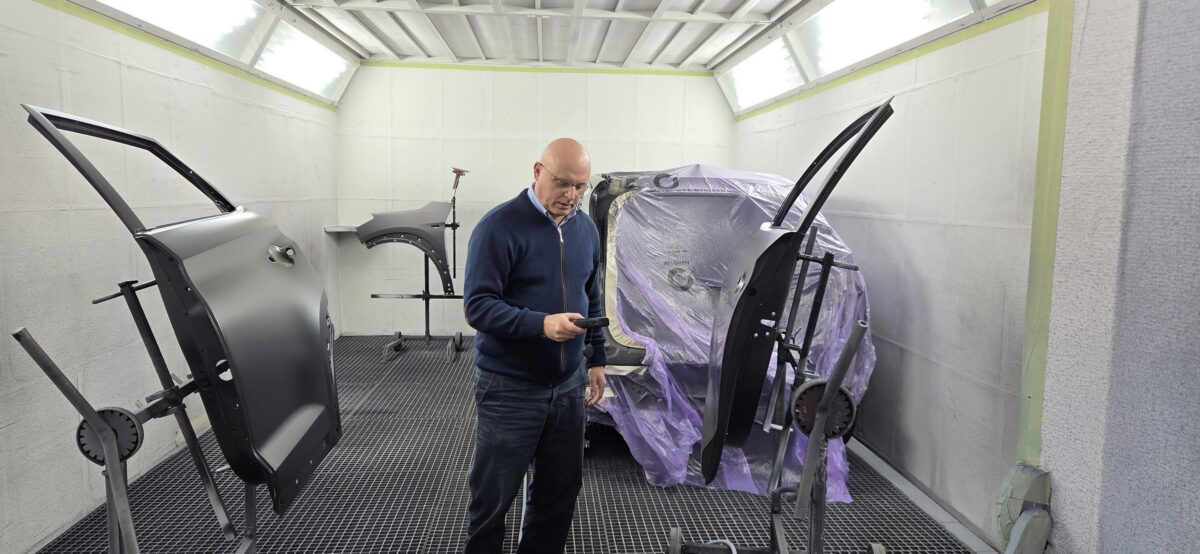 Kategoryzacja serwisów blacharsko-lakierniczych w Polsce: nowy system ocen od 3 do 6 gwiazdek