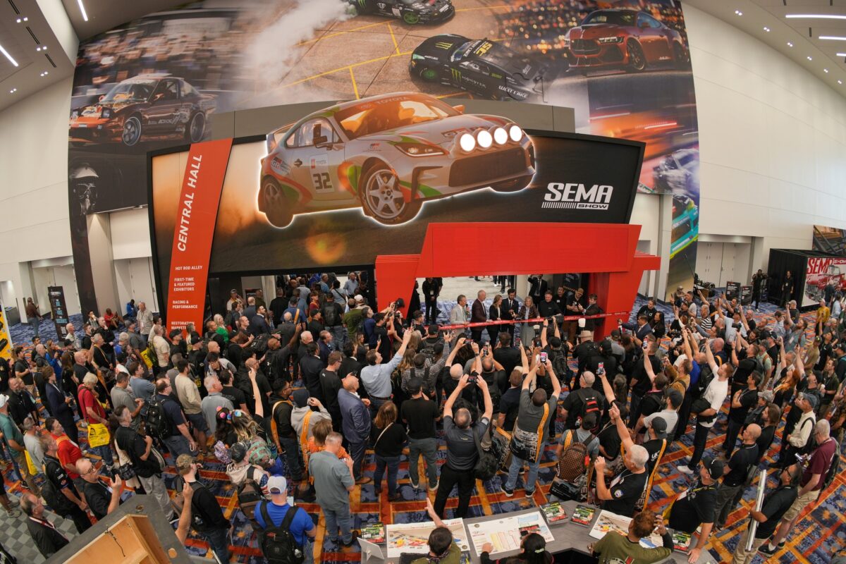 SEMA Show 2025 – największe motoryzacyjne targi świata. Innowacje, custom builds i silna obecność polskich firm