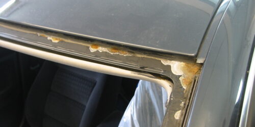 Jak prawidłowo przygotować szybę i nadwozie do wklejania? Kluczowe zasady i najczęstsze błędy