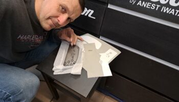 Artystyczne lakierowanie motocykli – detale, proces i efekty